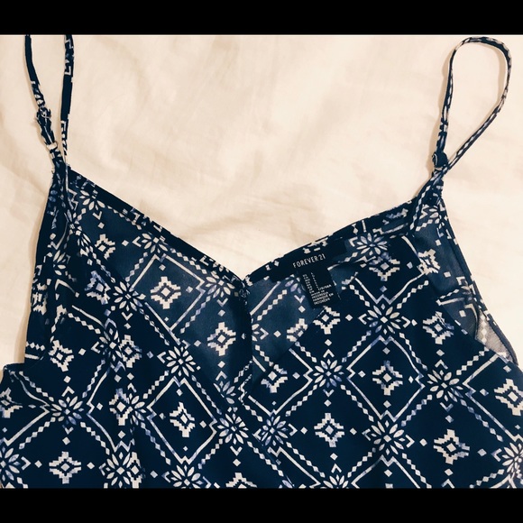 SALE Blue and White Patterned Dress - Picture 4 of 4